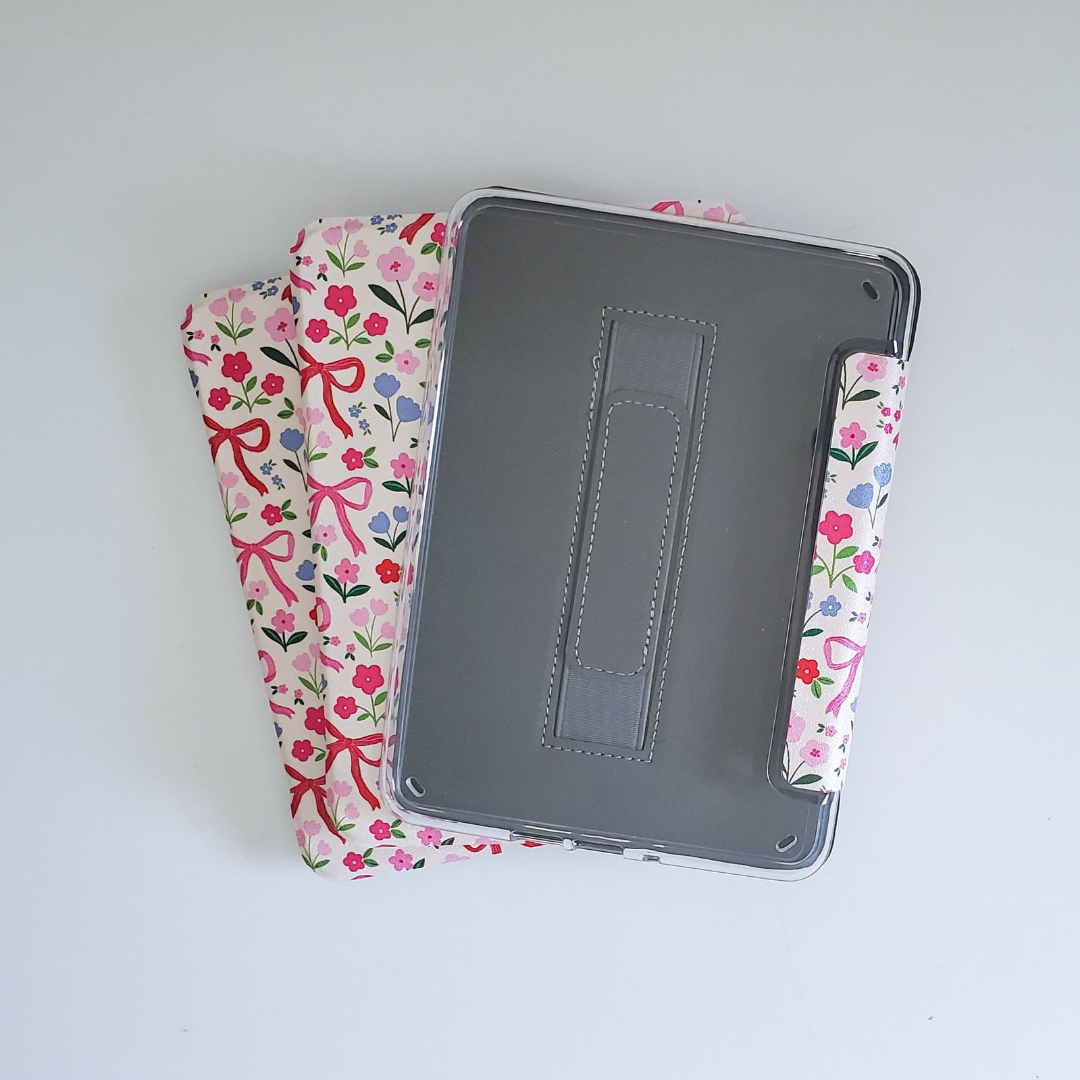Ribbon Reads Clear Back Kindle Case