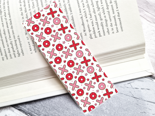 X's and O's Valentine Bookmark
