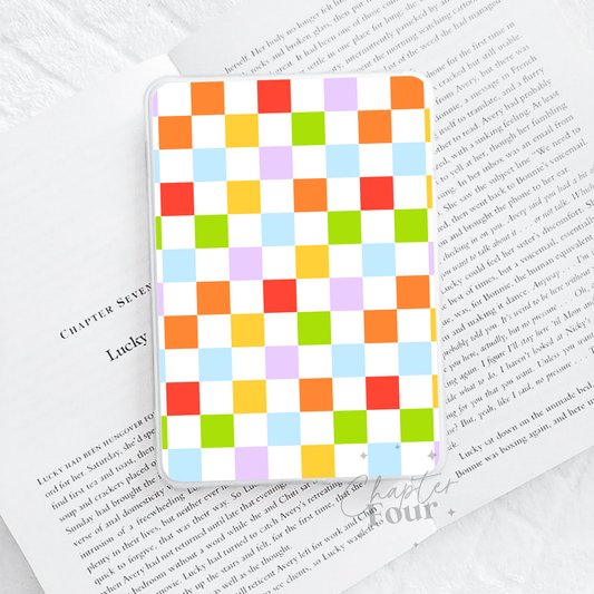 Checkered Rainbow E-Reader Insert