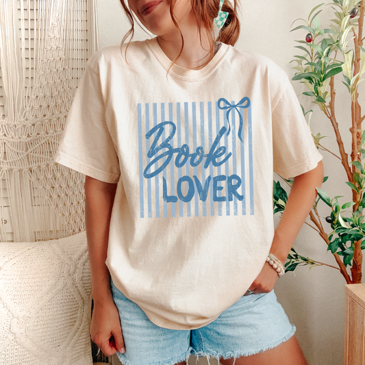 Coquette Book Lover T-Shirt